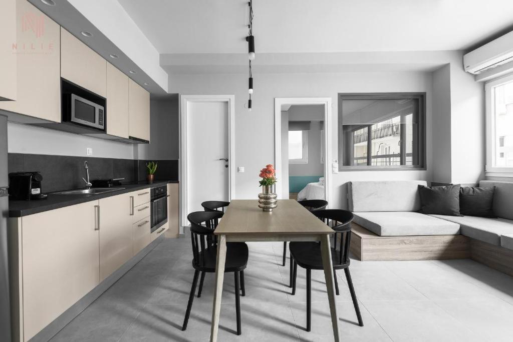 Big Apple Aprts, Nilie Hospitality Mgmt Apartment Tesalonika Bagian luar foto