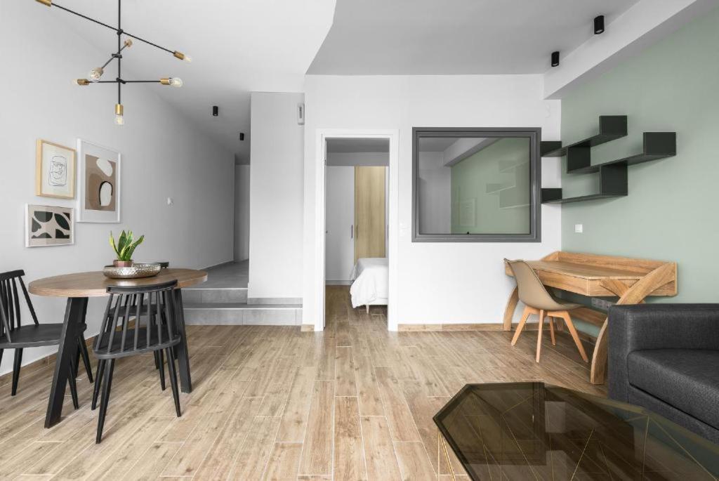 Big Apple Aprts, Nilie Hospitality Mgmt Apartment Tesalonika Bagian luar foto