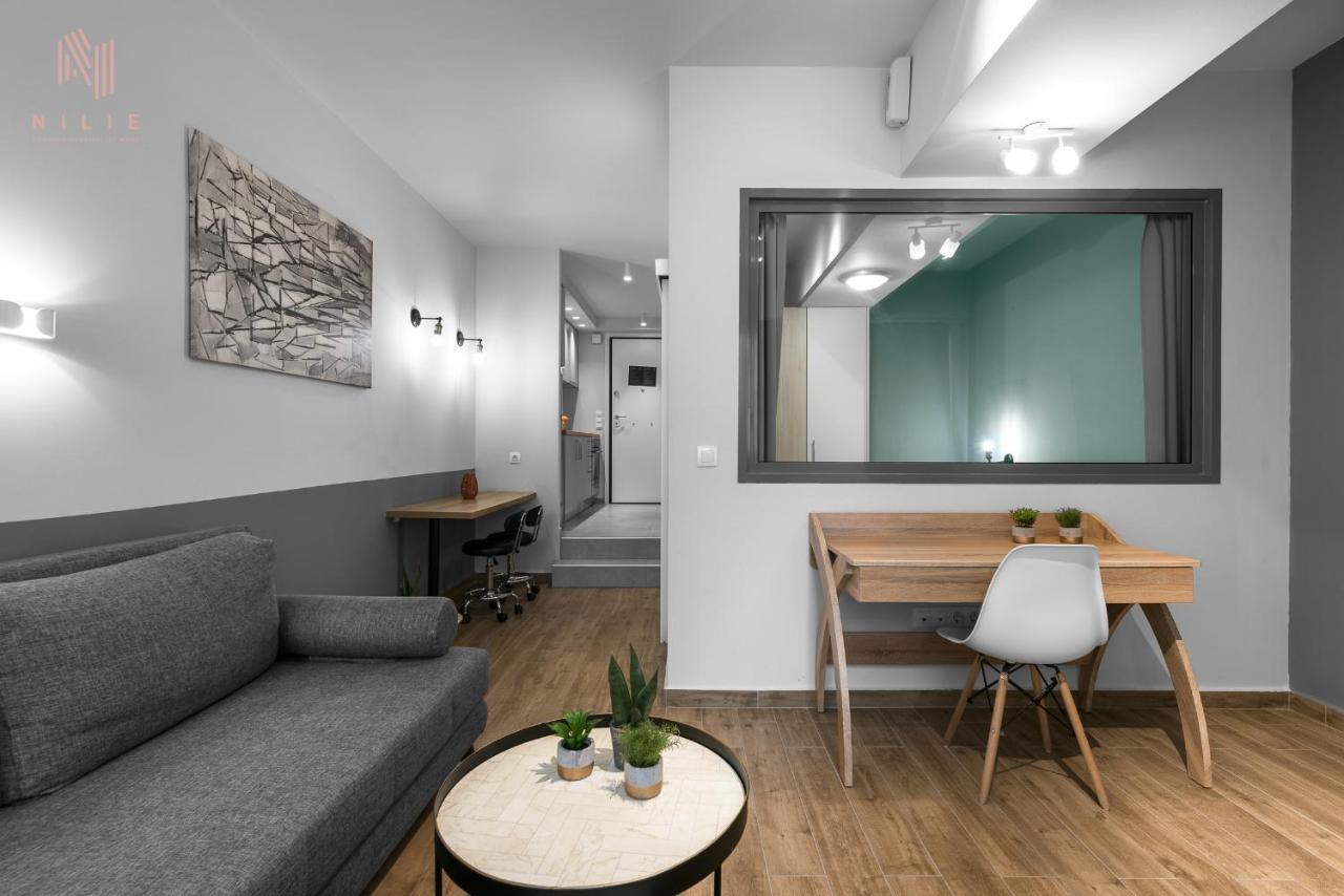 Big Apple Aprts, Nilie Hospitality Mgmt Apartment Tesalonika Bagian luar foto