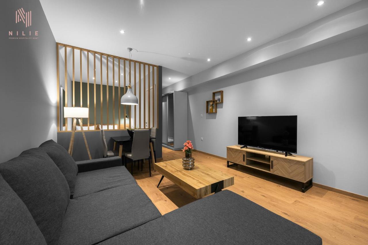 Big Apple Aprts, Nilie Hospitality Mgmt Apartment Tesalonika Bagian luar foto