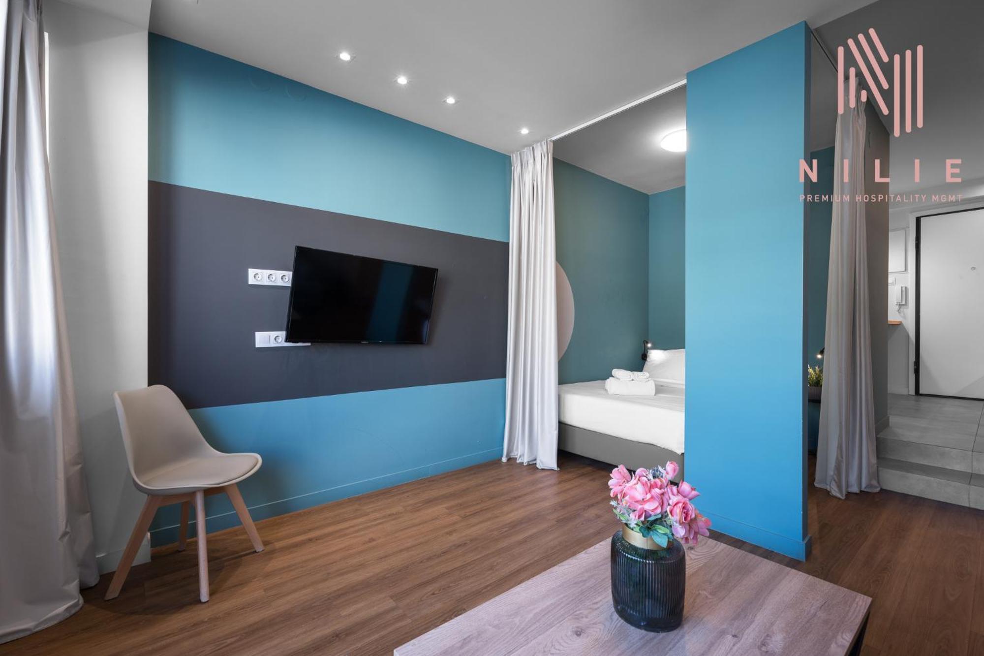 Big Apple Aprts, Nilie Hospitality Mgmt Apartment Tesalonika Bagian luar foto