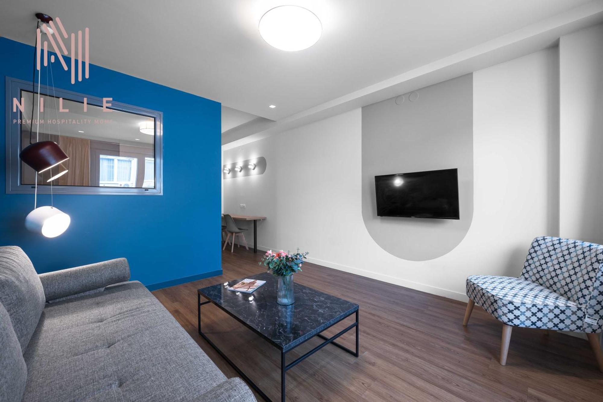 Big Apple Aprts, Nilie Hospitality Mgmt Apartment Tesalonika Bagian luar foto