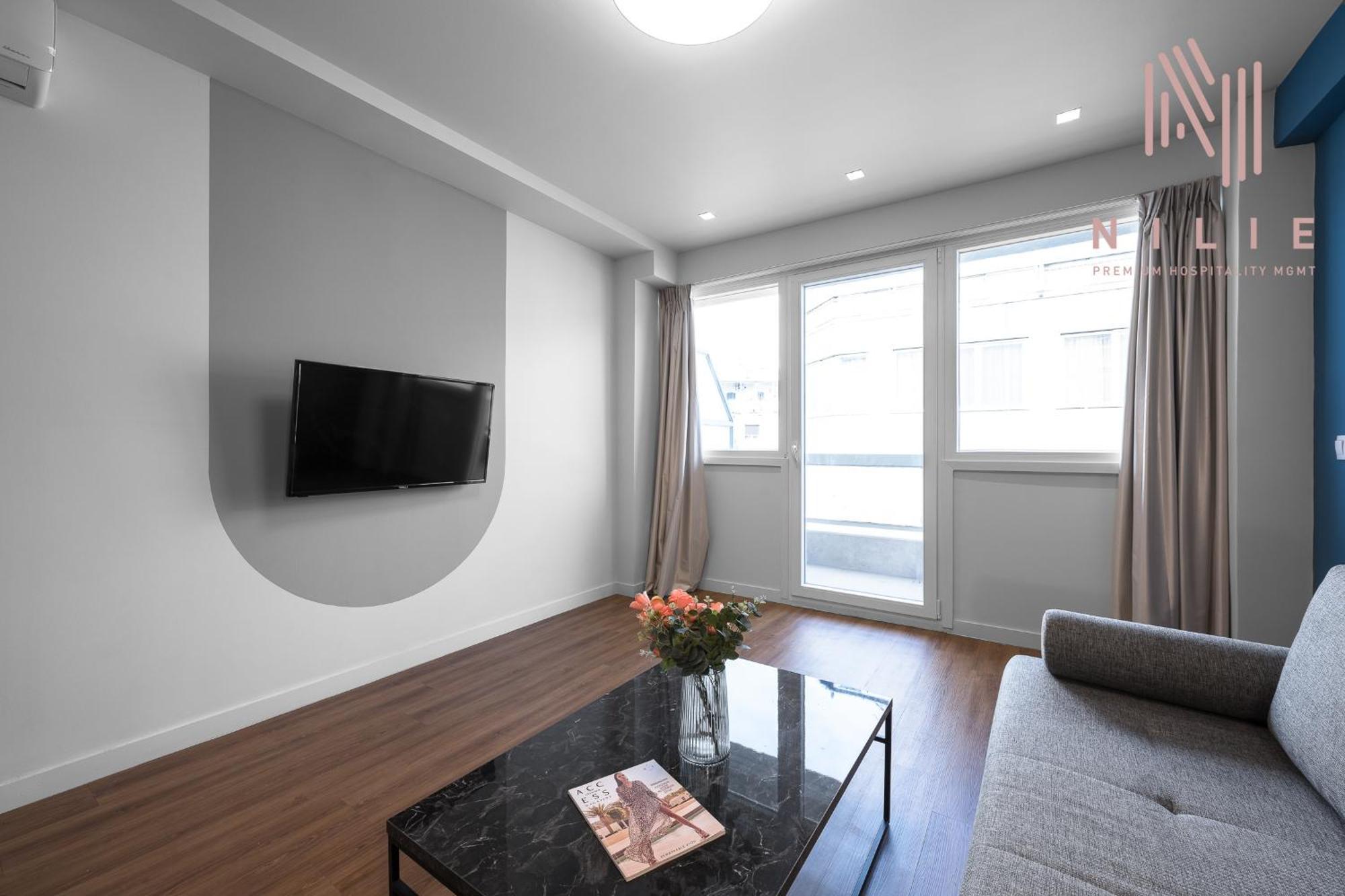 Big Apple Aprts, Nilie Hospitality Mgmt Apartment Tesalonika Bagian luar foto